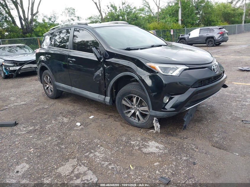 TOYOTA RAV4 - zdjęcie 1