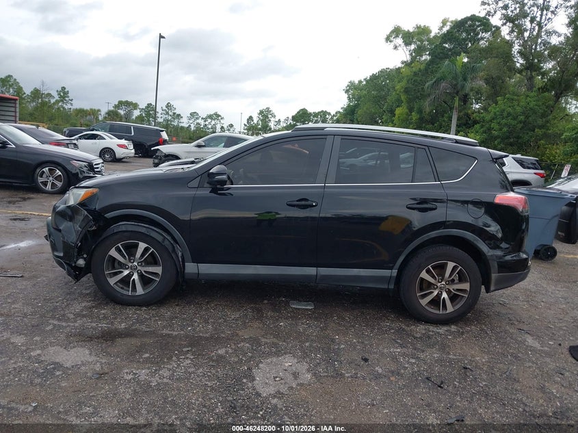 TOYOTA RAV4 - zdjęcie 14