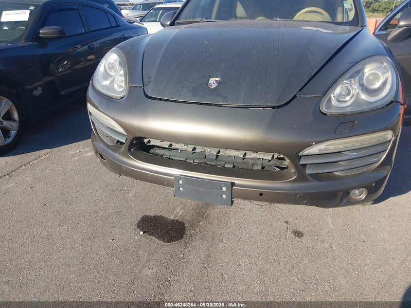 2013 PORSCHE CAYENNE · Photo 6