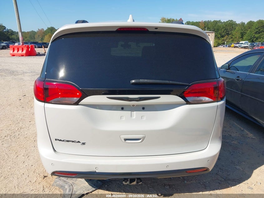CHRYSLER PACIFICA - zdjęcie 16