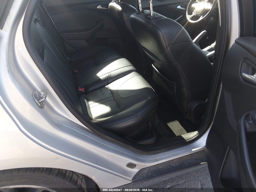 FORD FOCUS 2014 VIN 1FADP3K28EL302936
