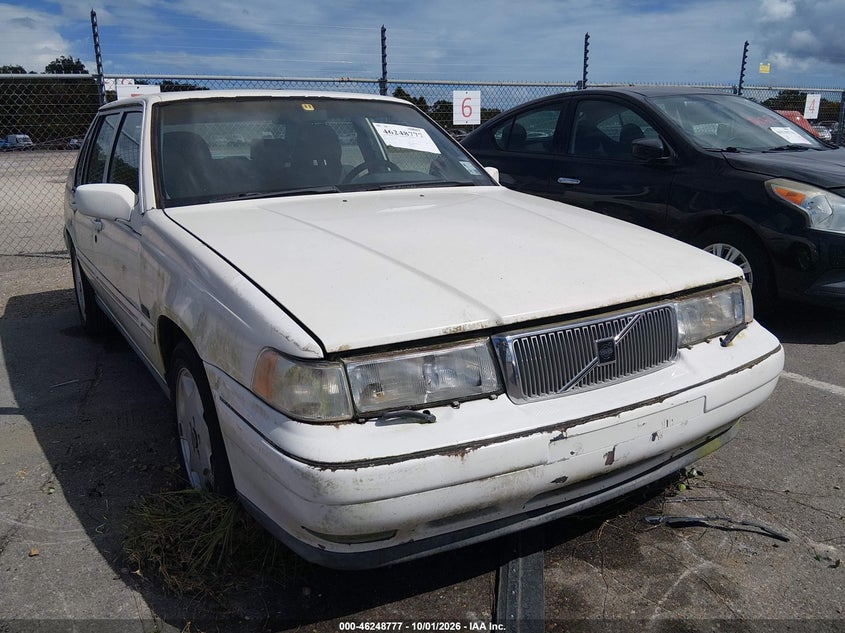 1995 Volvo 960, Износ, IAAI, VIN YV1KS9619S1049230