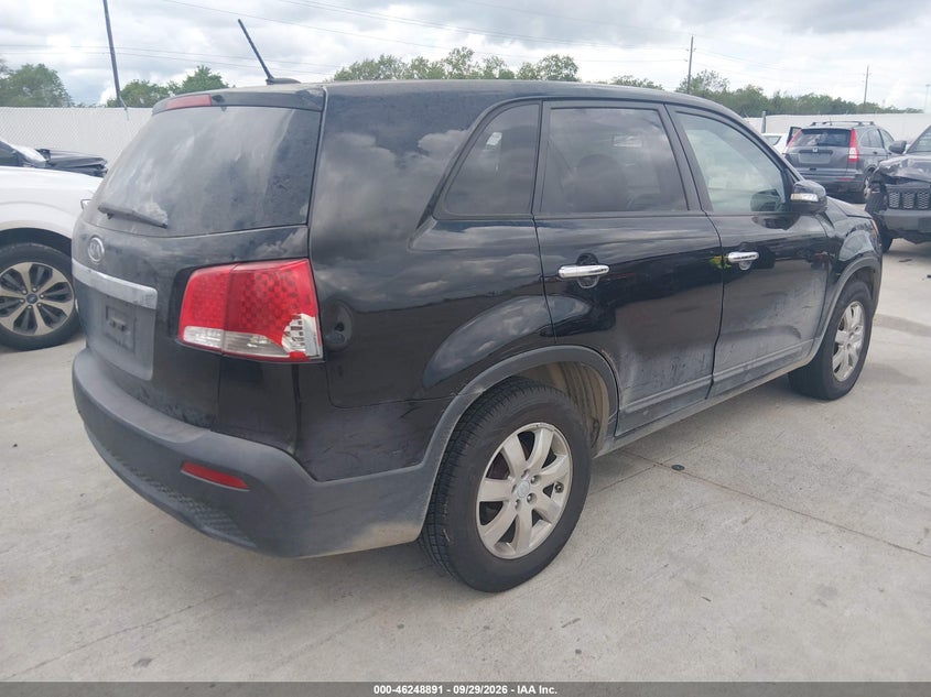 KIA SORENTO 2011 VIN 5XYKT3A15BG153835
