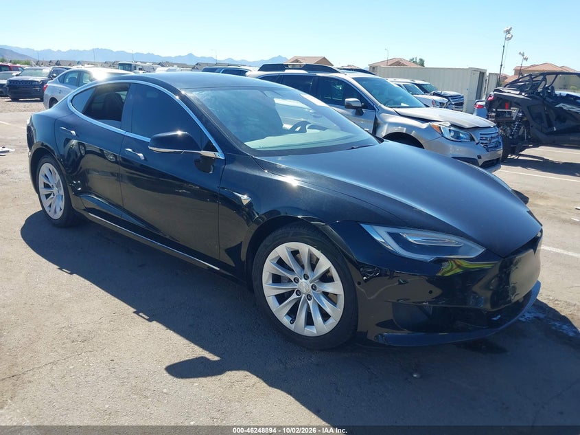 Vin: 5yjsa1e10hf197343, lot: 46748920, tesla model s 60/75 20171