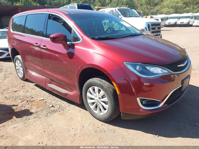 Vin: 2c4rc1fg6kr629702, lot: 46749172, chrysler pacifica touring plus 2019 img_1