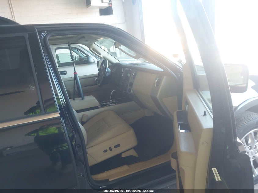 2016 FORD EXPEDITION EL LIMITED · Фото 5