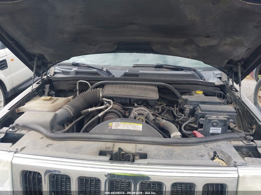 2010 JEEP COMMANDER SPORT · Фото 10