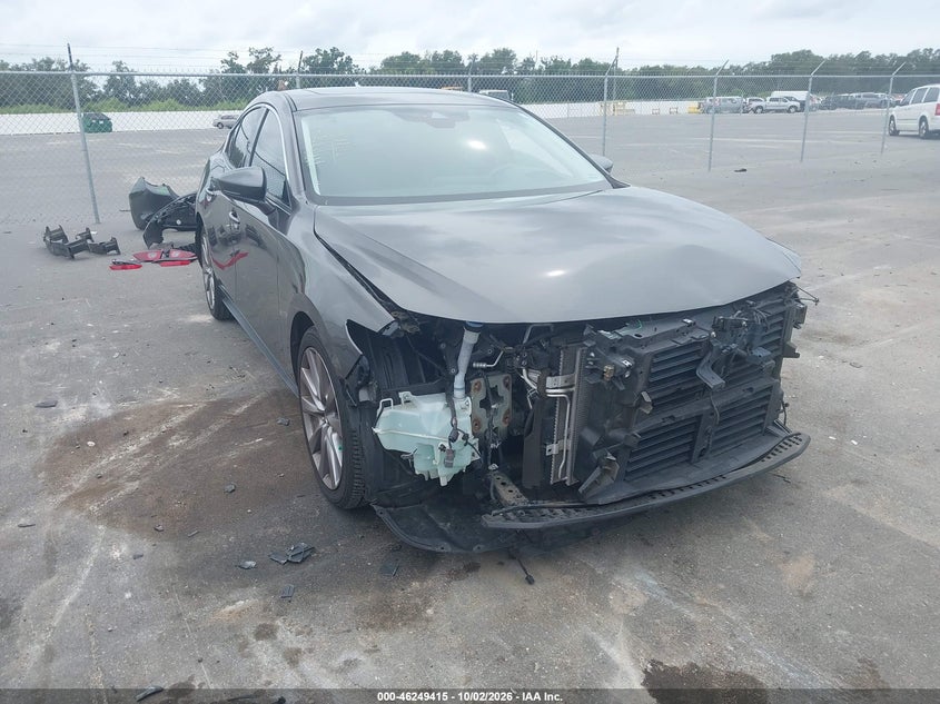 Vin: 3mzbpaem6km100199, lot: 46749441, mazda mazda3 premium package 2019 img_1