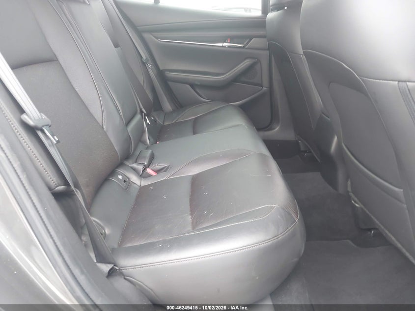 MAZDA MAZDA3 - zdjęcie 8