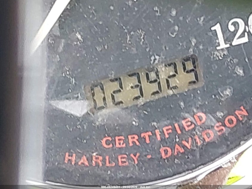 HARLEY-DAVIDSON FLHR 2003