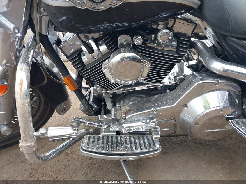 HARLEY-DAVIDSON FLHR 2003