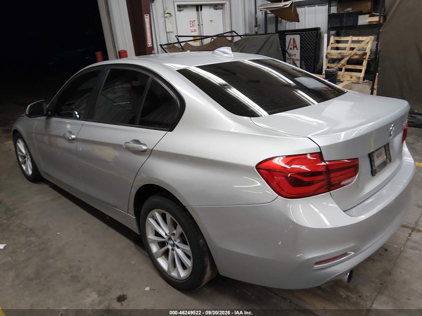 2018 BMW 320I · Фото 3