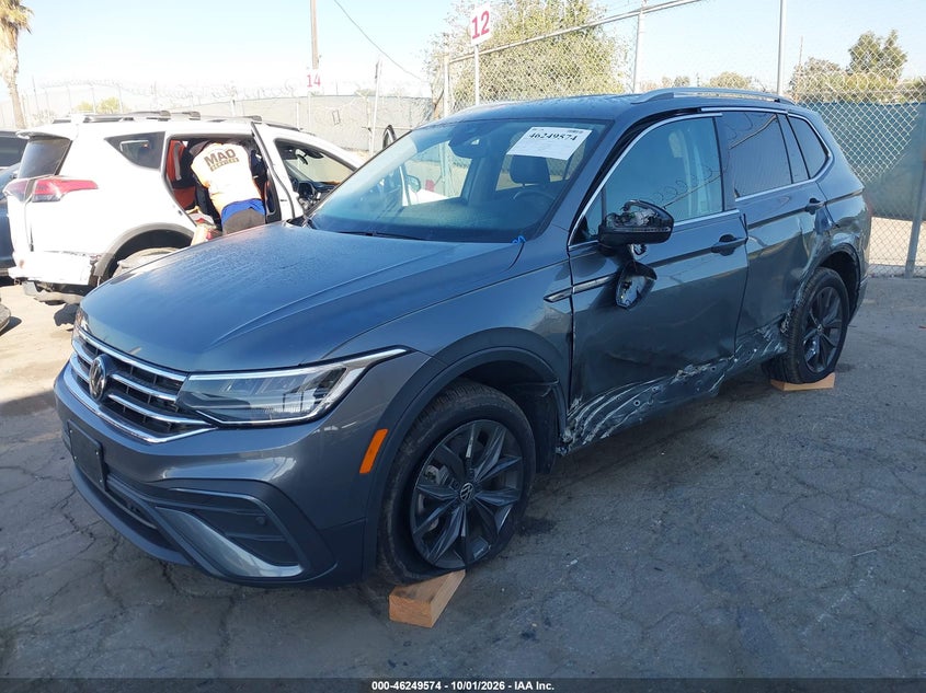 Vin: 3vv3b7axxrm147708, lot: 46749600, volkswagen tiguan 2.0t se/2.0t wolfsburg edition 20242