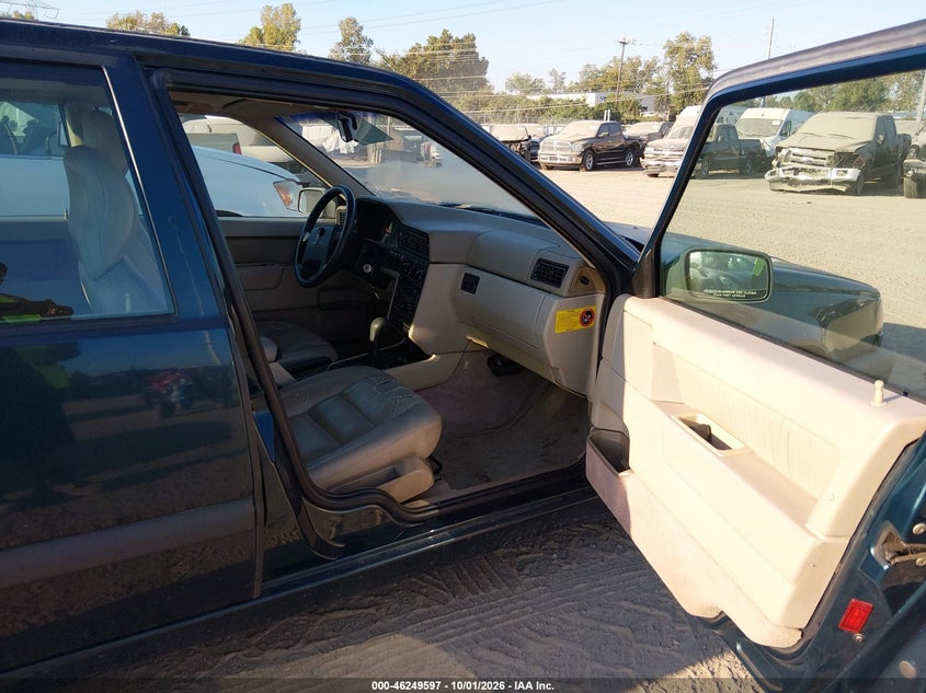 1997 VOLVO 850