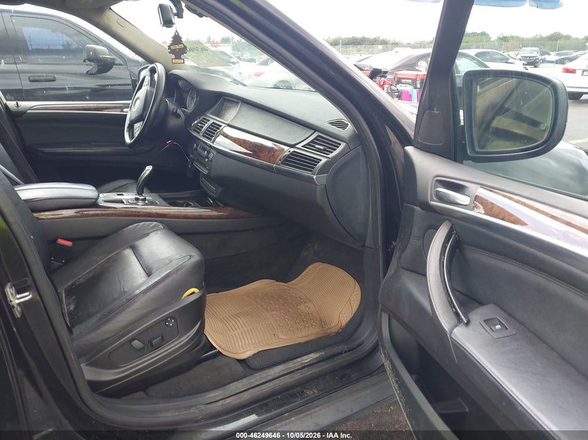 2010 BMW X5 XDRIVE35D · Фото 5