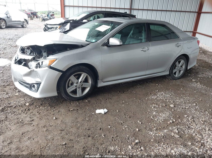 Vin: 4t1bf1fk7cu111739, lot: 46749724, toyota camry se 20122