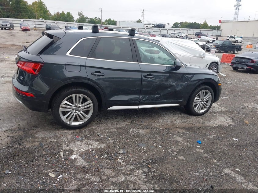 Vin: wa1bnafy2j2198674, lot: 46749775, audi q5 2.0t premium/2.0t tech premium 20184