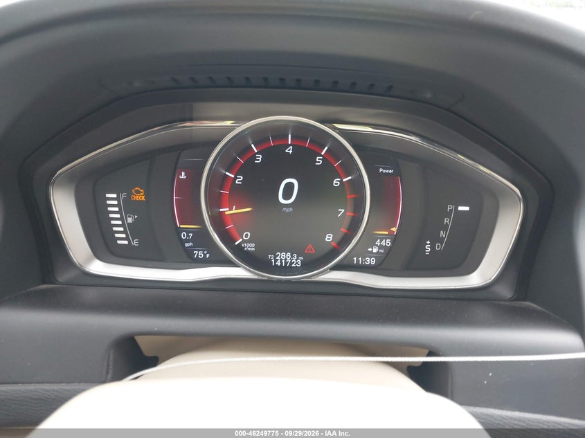 VOLVO XC60 2016 VIN YV440MDK7G2843886