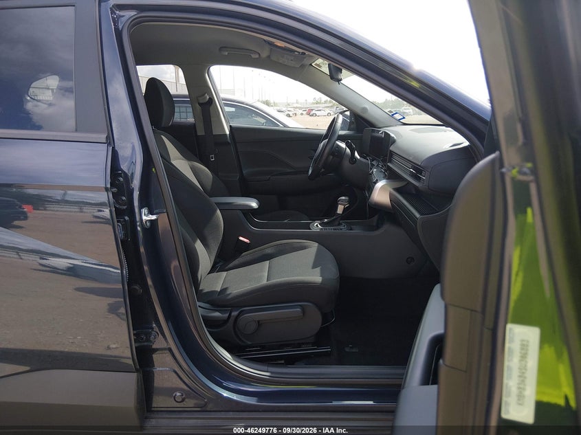 2025 HYUNDAI KONA auction photo 5