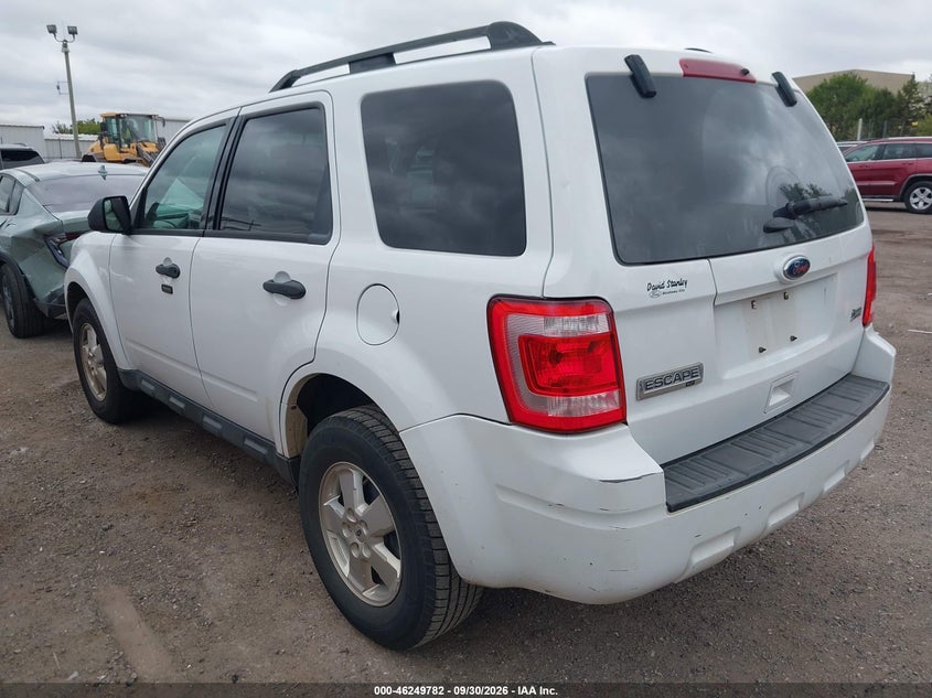 Vin: 1fmcu0dg8bka98707, lot: 46749808, ford escape xlt 20113