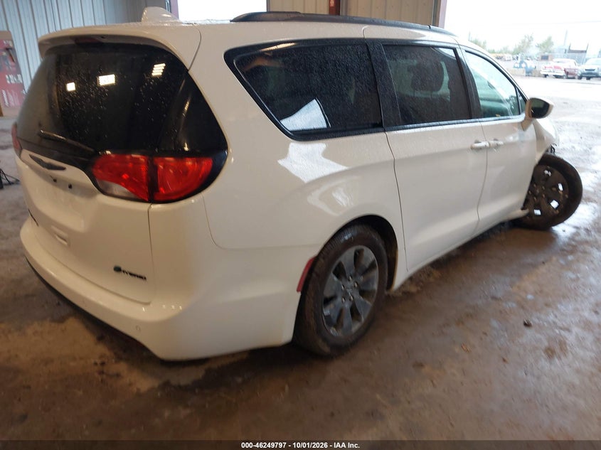 CHRYSLER PACIFICA HYBRID - zdjęcie 4