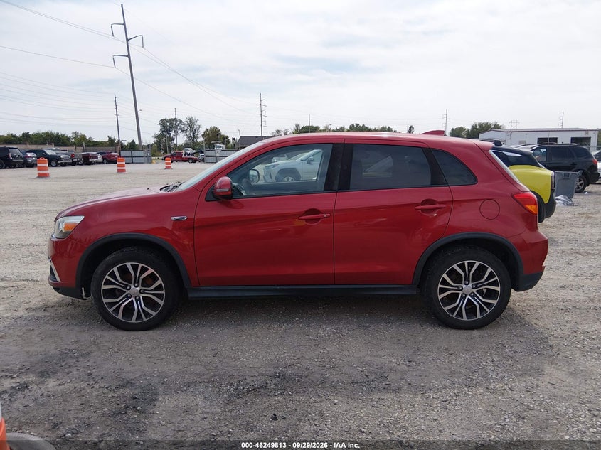 2019 MITSUBISHI OUTLANDER SPORT 2.0 ES/2.0 LE/2.0 SP · Фото 14