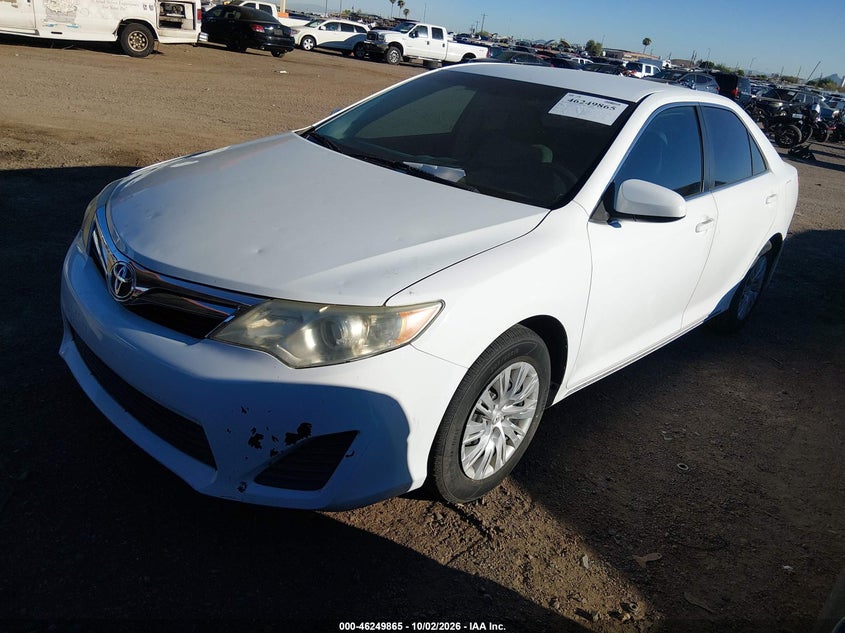 Vin: 4t1bf1fk6cu597217, lot: 46749891, toyota camry le 20122