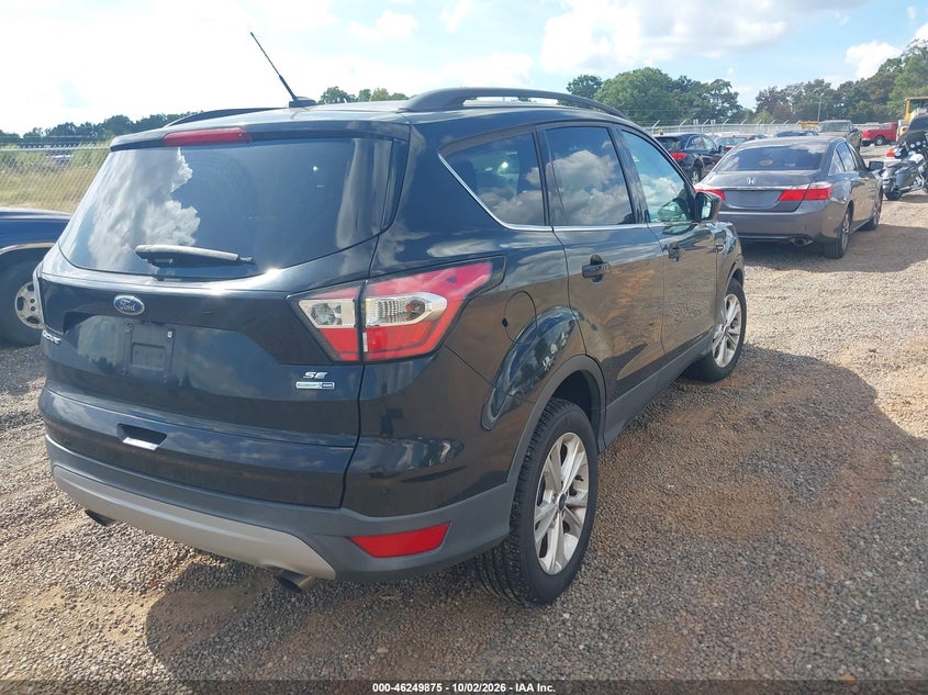 Vin: 1fmcu9gd8jua12384, lot: 46749901, ford escape se 20184