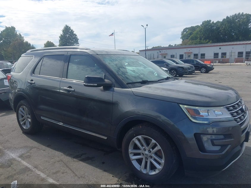 Фото 13 - FORD EXPLORER