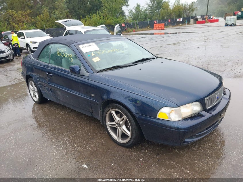 2002 VOLVO C70 HT