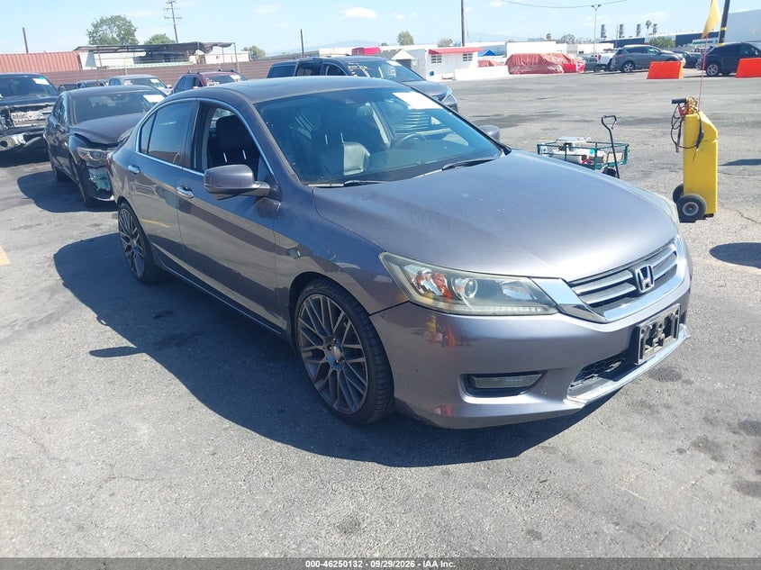 2015 Honda Accord Ex-L, Rear, IAAI, VIN 1HGCR2F83FA119967