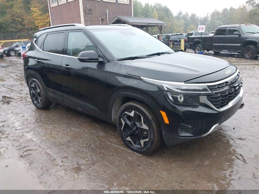 2024 KIA SELTOS EX