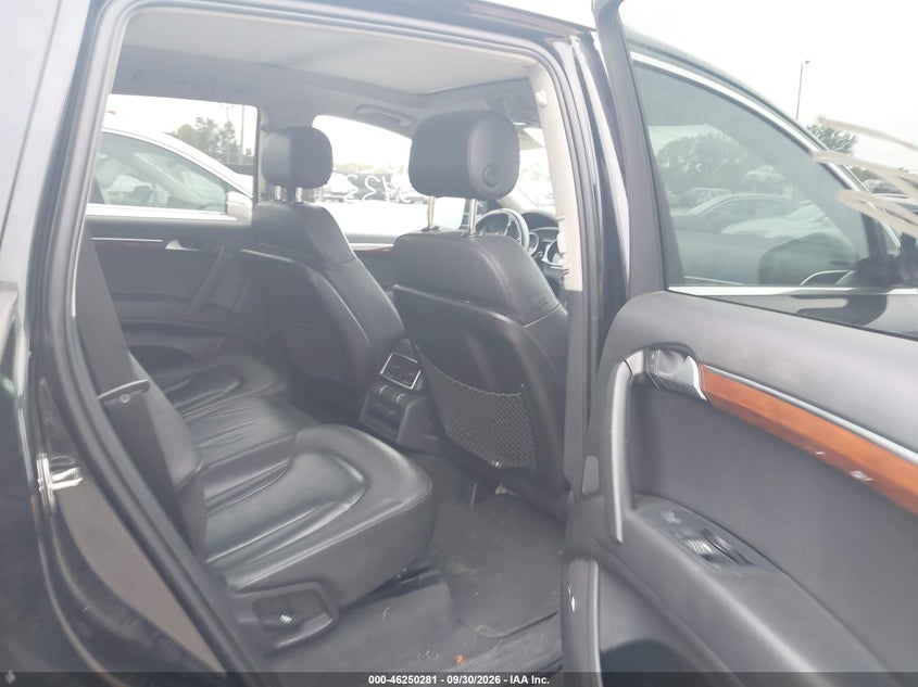 AUDI Q7 - zdjęcie 8