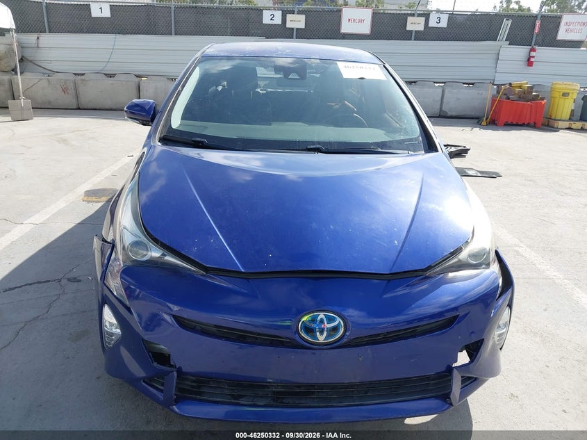 TOYOTA PRIUS - zdjęcie 12