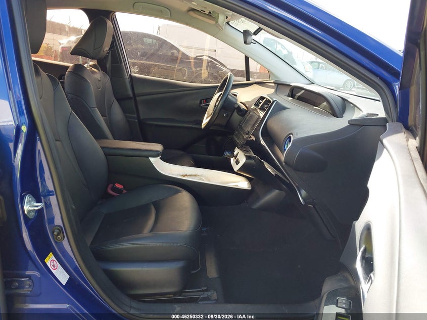 TOYOTA PRIUS - zdjęcie 5
