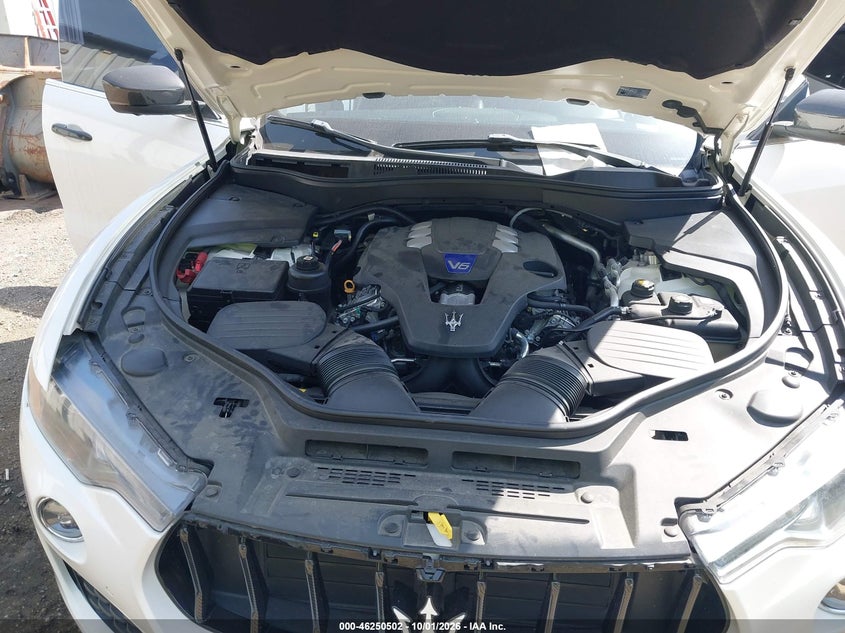 MASERATI LEVANTE - zdjęcie 10