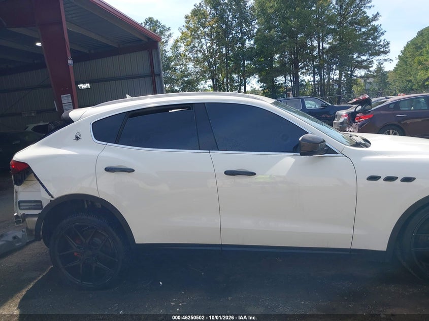 MASERATI LEVANTE - zdjęcie 14