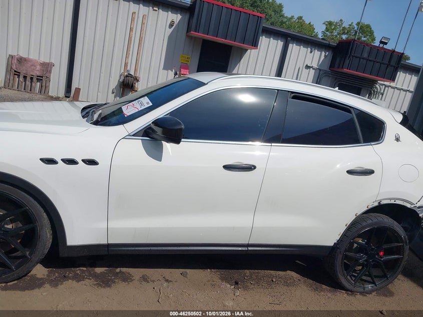 MASERATI LEVANTE - zdjęcie 15