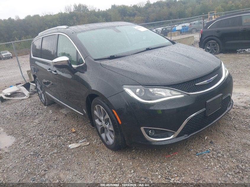 Vin: 2c4rc1gg1jr338134, lot: 46750692, chrysler pacifica limited 2018 img_1