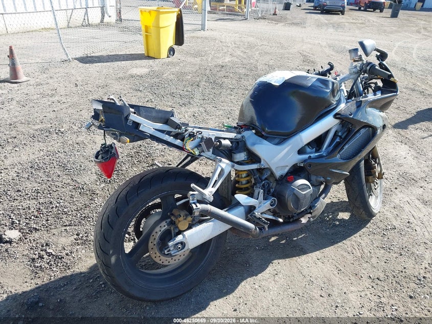 HONDA VTR1000 1998