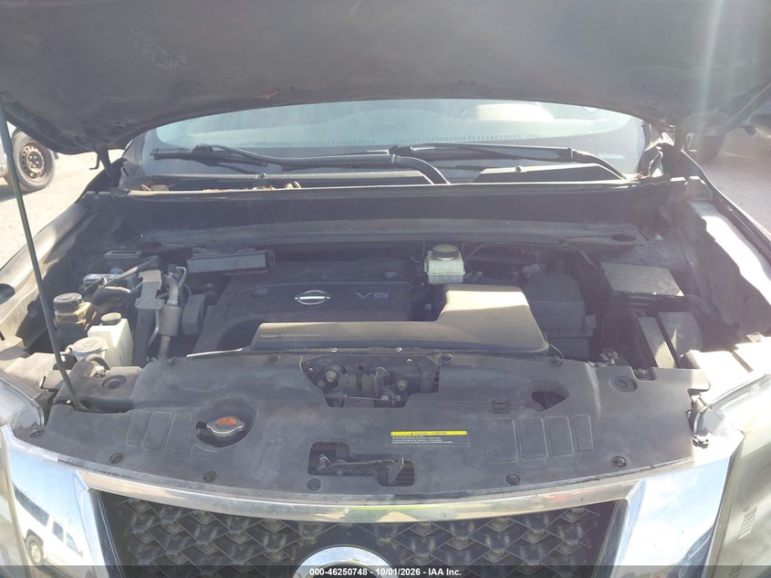 NISSAN PATHFINDER 2015 VIN 5N1AR2MN8FC672290
