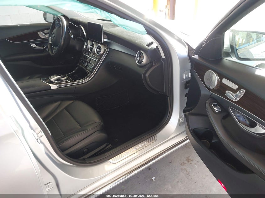 2017 MERCEDES-BENZ C 300 4MATIC · Фото 5