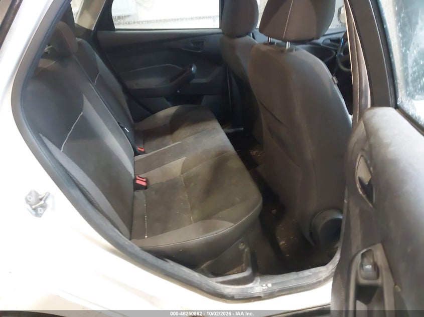 FORD FOCUS 2012 VIN 1FAHP3F26CL425675