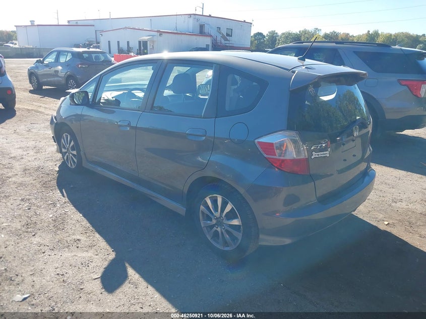 HONDA FIT 2012 VIN JHMGE8H57CC013361