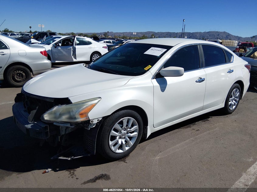 2015 Nissan Altima 2.5 S, Удар спереди, IAAI, VIN 1N4AL3APXFN364873 — фото 2