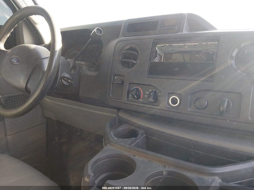2009 FORD E-150 COMMERCIAL/RECREATIONAL · Фото 12