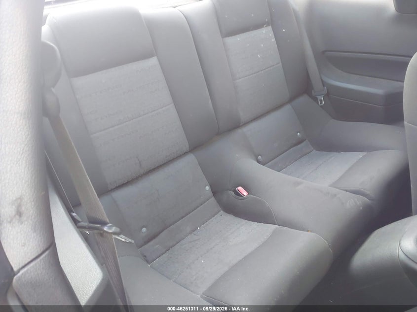 2007 FORD MUSTANG auction photo 8