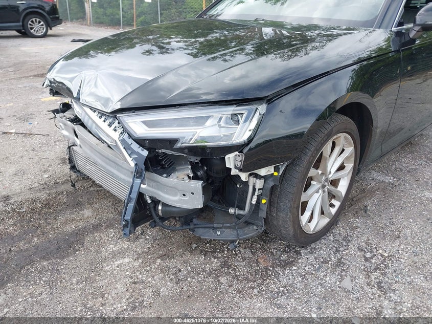 AUDI A4 2019 VIN WAUHMAF45KA086911