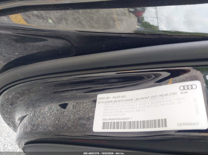 AUDI A4 2019 VIN WAUHMAF45KA086911