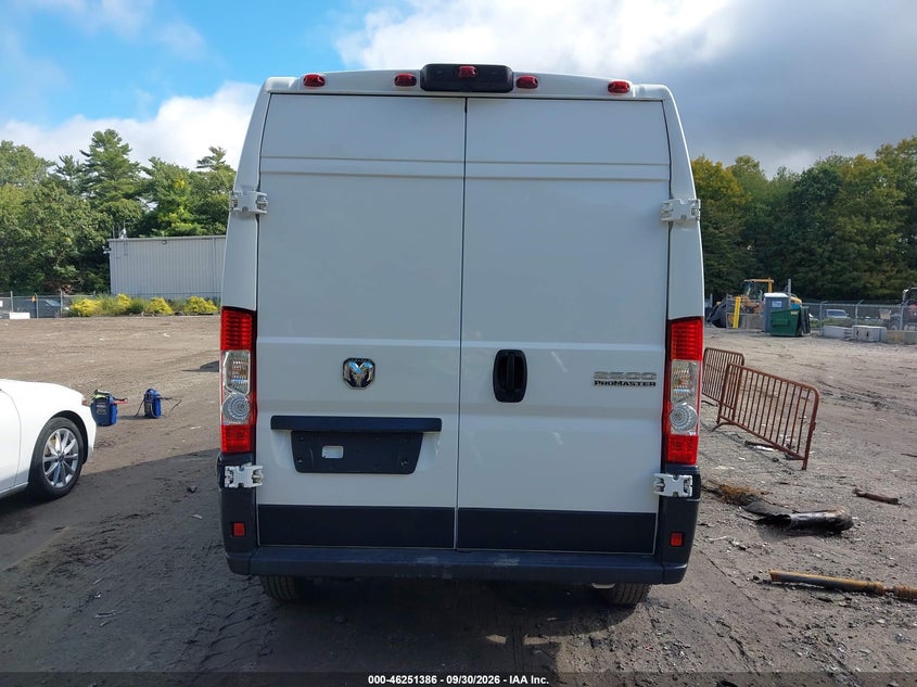 RAM PROMASTER 2500 2024 VIN 3C6LRVDGXRE139992